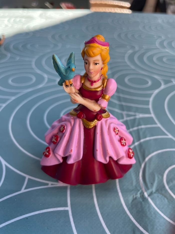 Figurine princesse