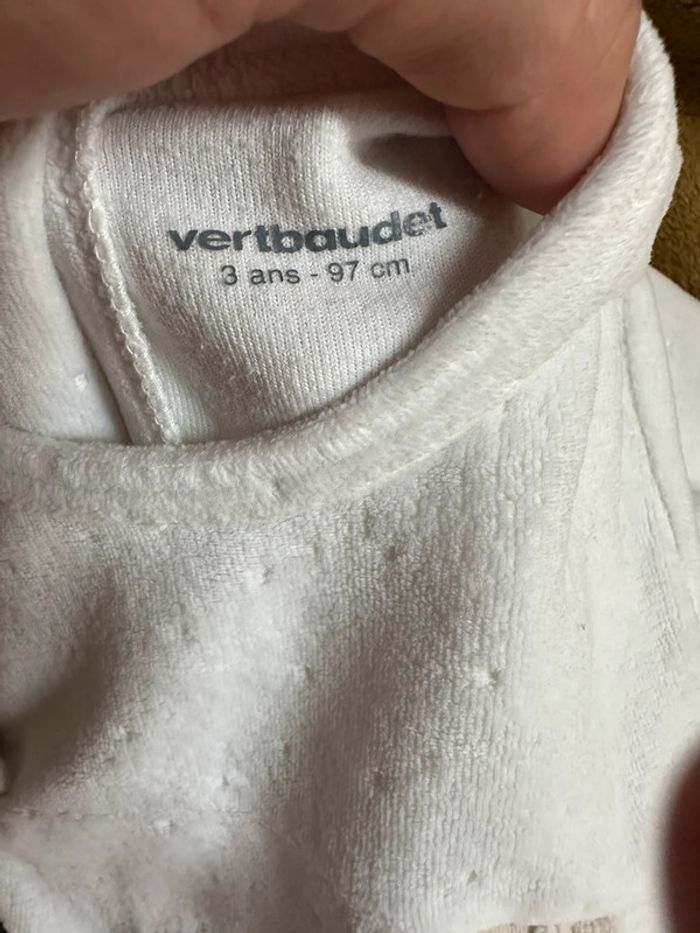 Pyjamas 1 pièce velours neuf taille 3 ans - photo numéro 3