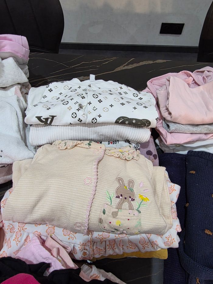 Lot vetement fille 3 mois - photo numéro 6