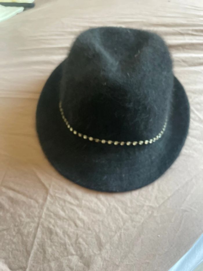 Chapeau noir strass - photo numéro 5