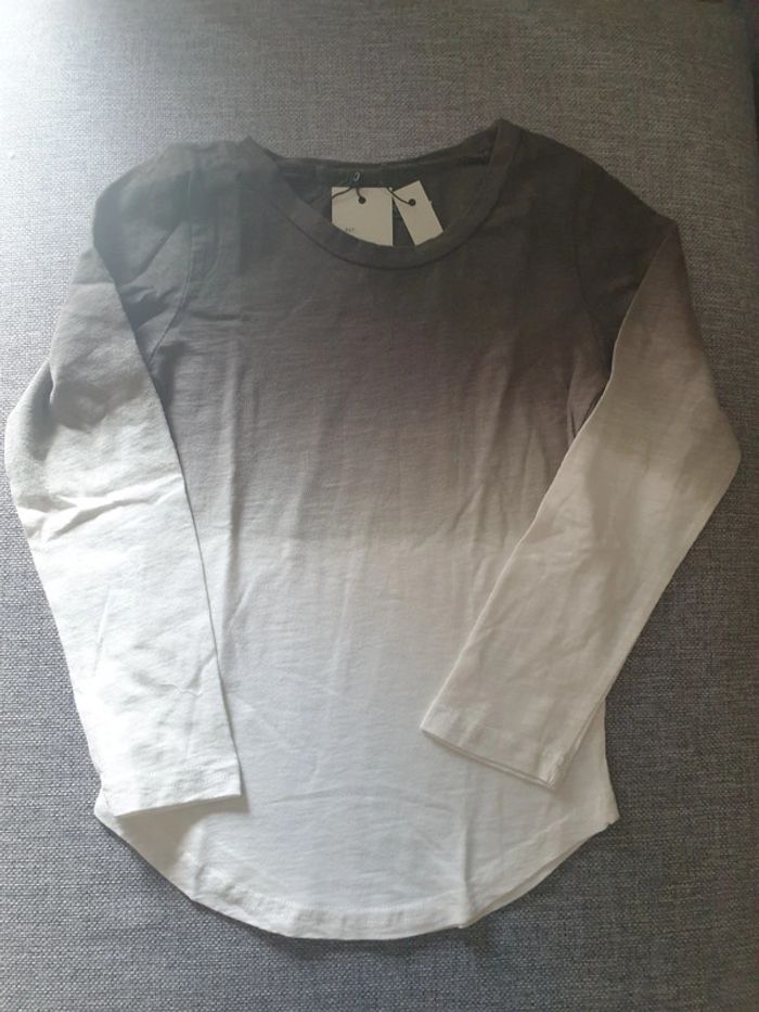 Tee-shirt manches longues 8 ans