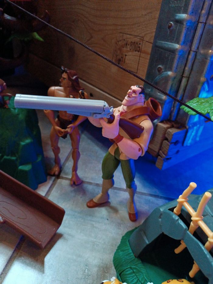 Disney Heroes héros tarzan Disney arbre tree maison house treehouse famosa figurine Playset figura - photo numéro 6