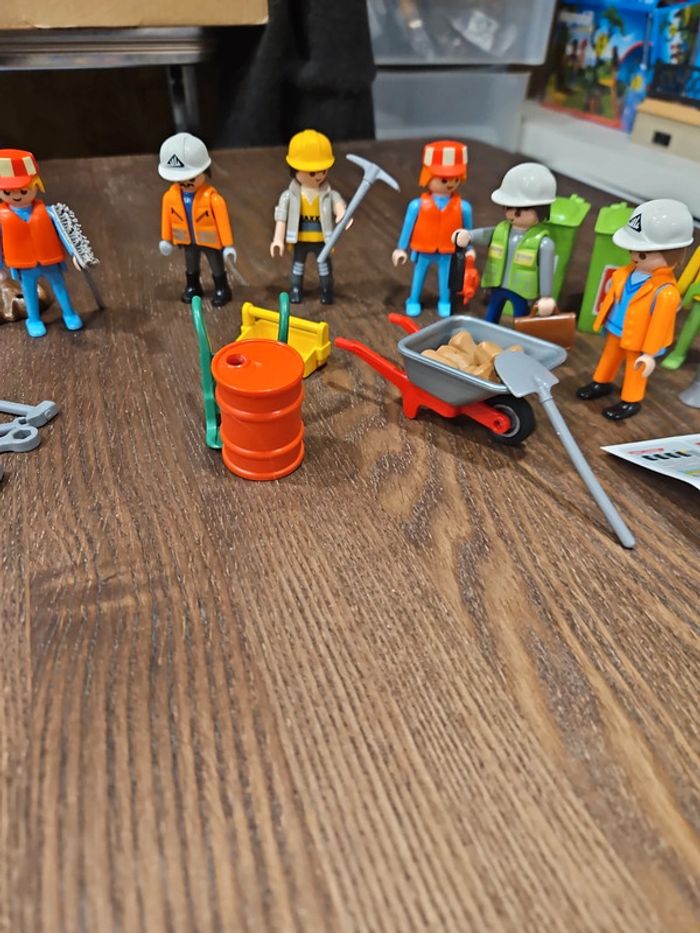 Travaux playmobil - photo numéro 2