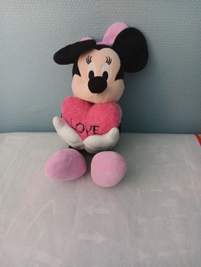 Minnie