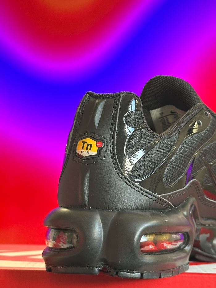 Nike Tn Air Max Plus neuves taille 44  avec boîte – envoi express - photo numéro 6