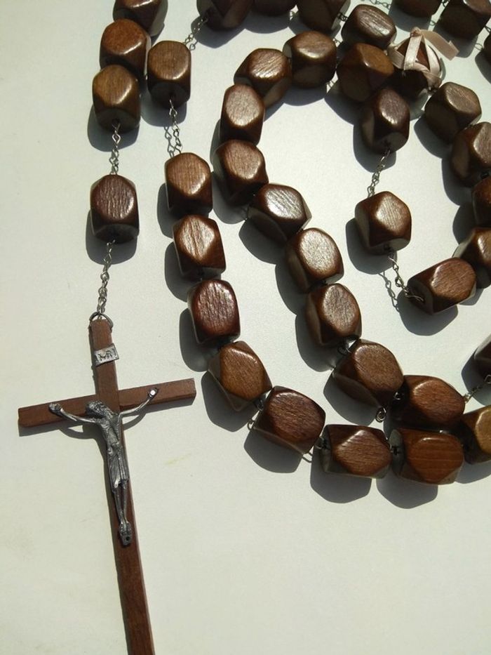 Croix chapelet ancien en bois grande dimension - photo numéro 9
