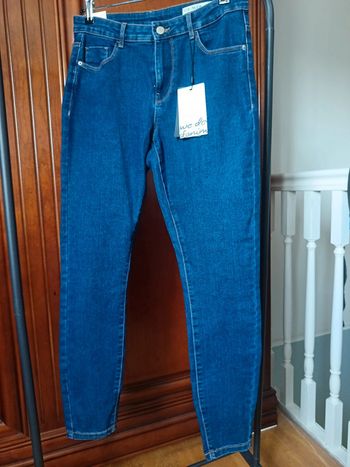 Jean slim neuf Vero Moda M
