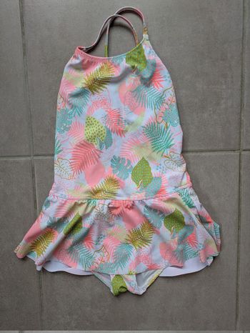 Maillot de bain fille 1 pièce fleuri avec jupe intégrée taille 12-13 ans Décathlon