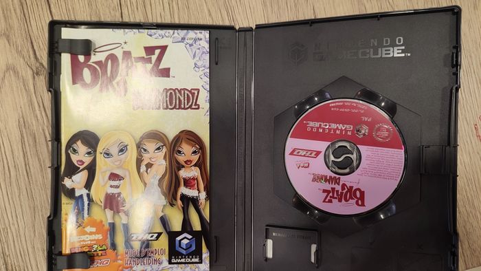 Bratz diamondz GameCube - photo numéro 2