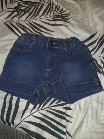 Short 8 ans
