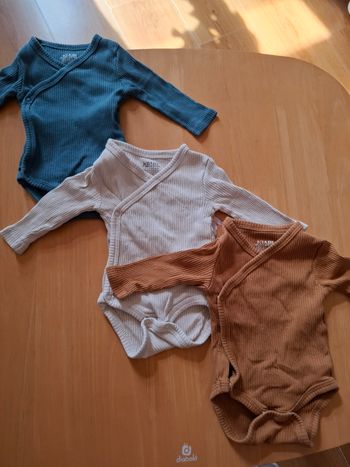 Lot bodies manches longues 