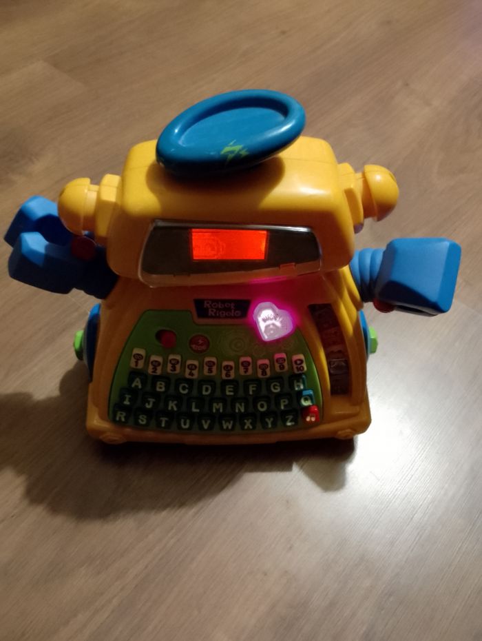 Robot rigolo IQ BUILDERS - photo numéro 9