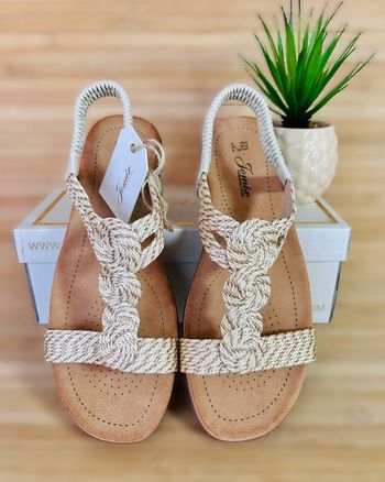 sandales pointure 39 beige doré