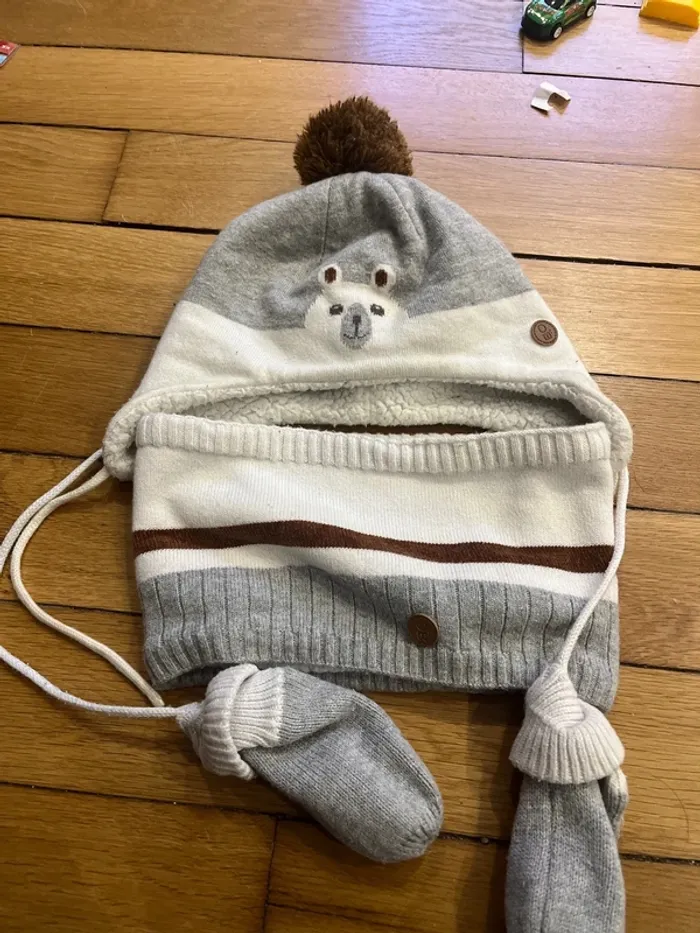 Bonnet + cache cou + moufles