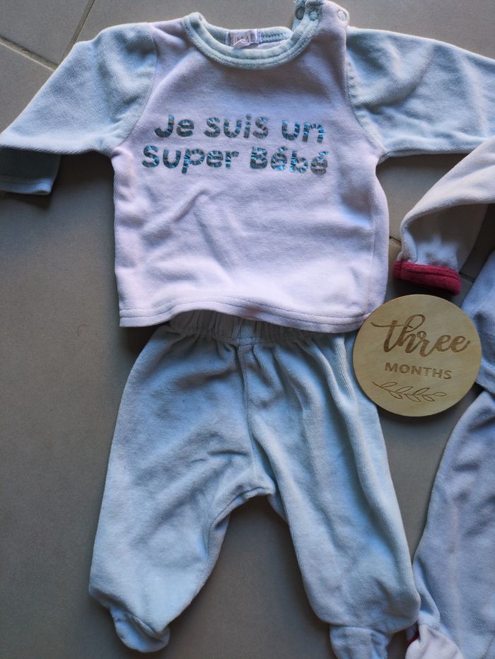 Lot de 2 pyjamas polaires 3 mois - photo numéro 2