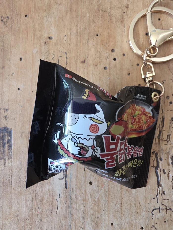 🍜 Porte-clé style Japon kawaii - Mini ramen épicé 🌸 - photo numéro 4