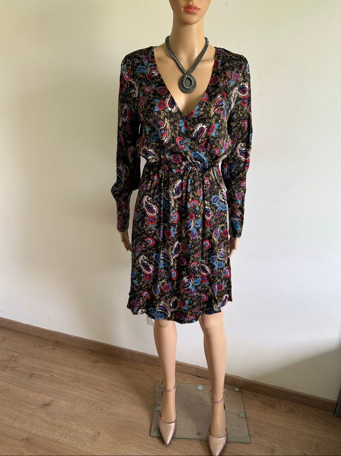 Robe imprimée neuve à manches longues VILA taille 36 - photo numéro 3