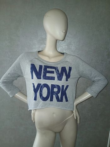 sweat court gris new york jennyfer taille 36/38