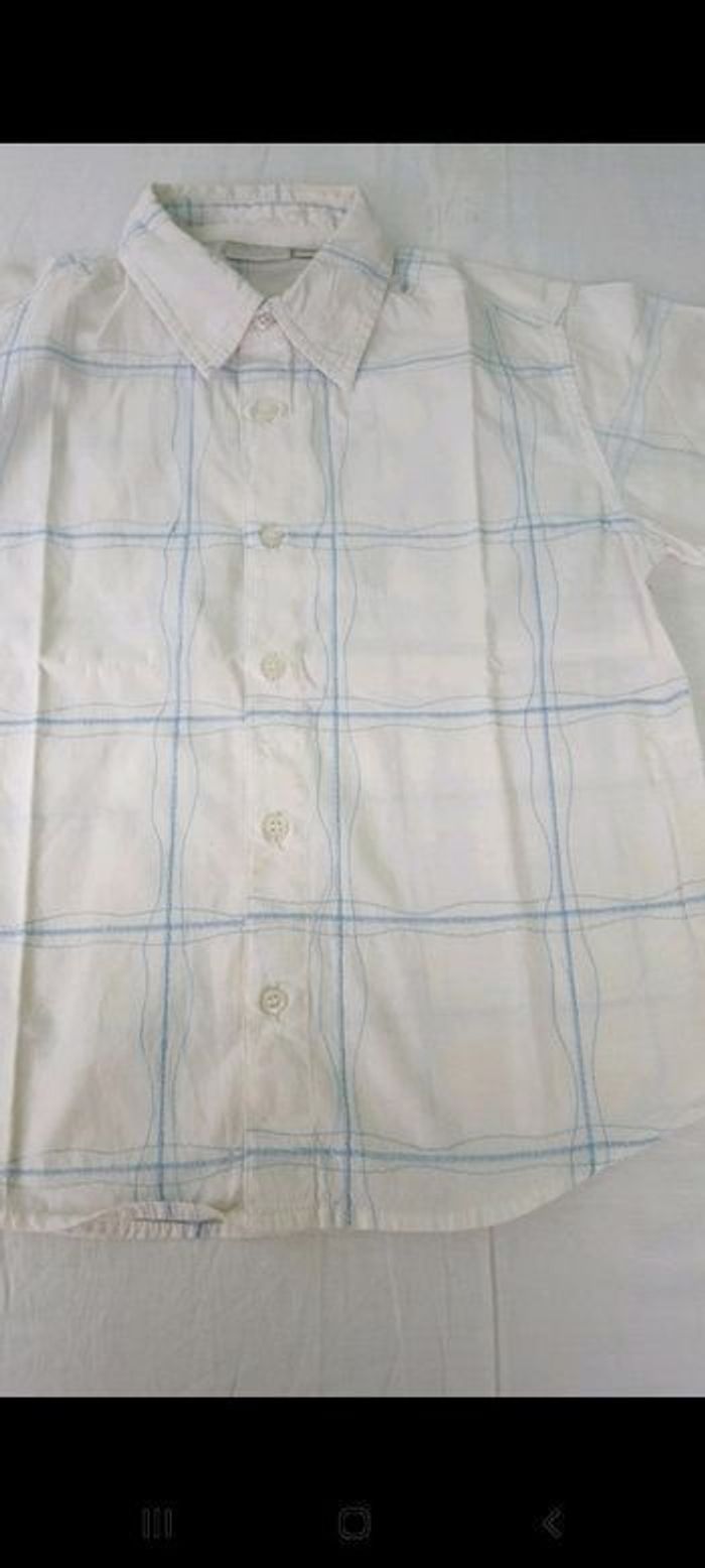 Chemise blanche  et bleu à carreaux 6 ans - photo numéro 2