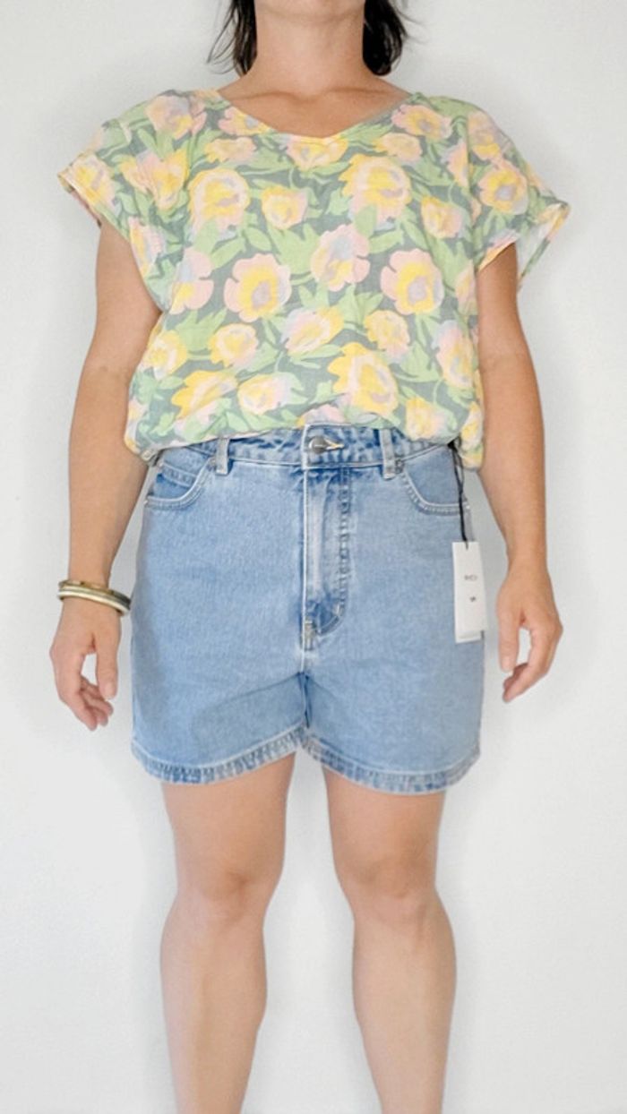 Short jean taille haute RVCA T.36 - photo numéro 4