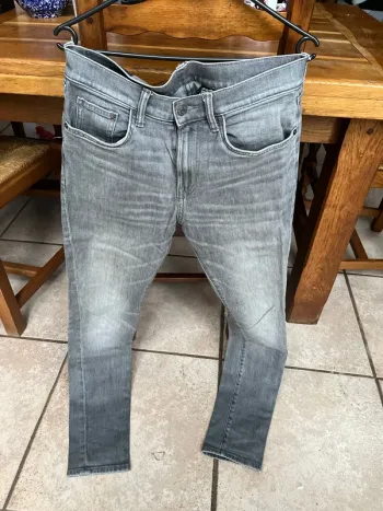 Jean gris