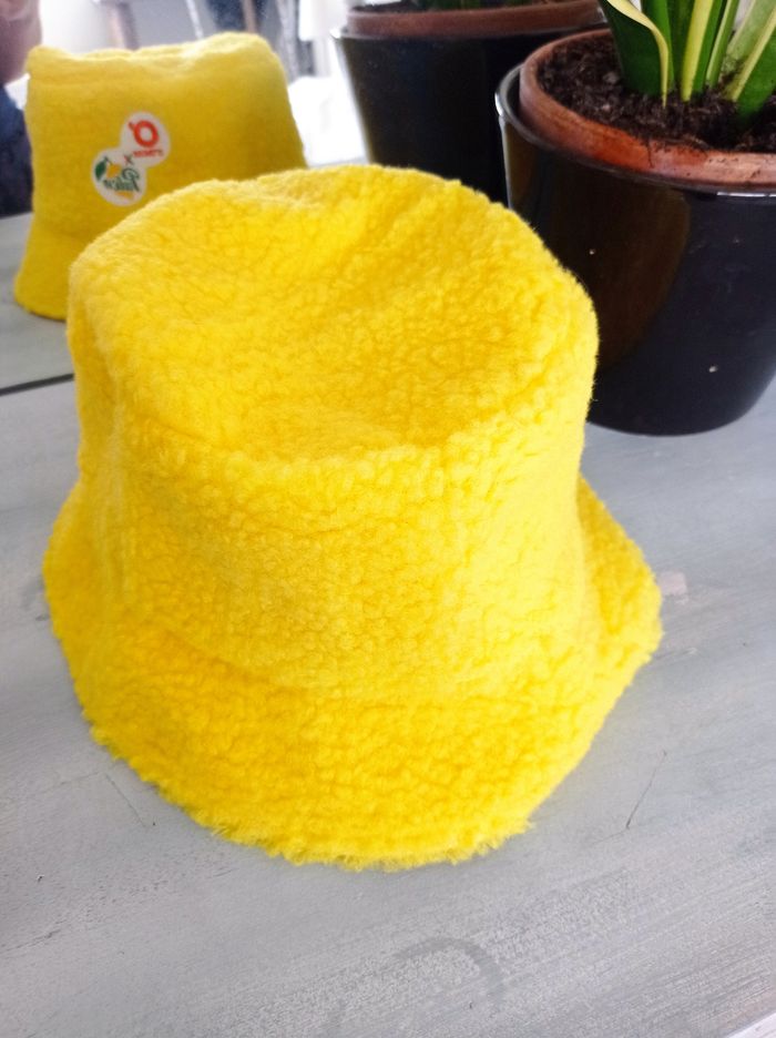 Bob/ Chapeau en fausse fourrure - photo numéro 4