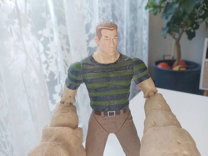 Figurine articulée Marvel spiderman sandman - photo numéro 2