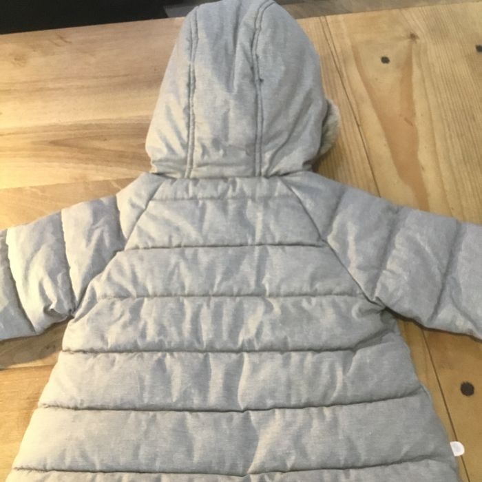 Doudoune fille Okaïdi 2ans parfait état 10 euros - photo numéro 2