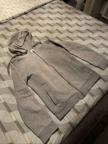 Veste à capuche