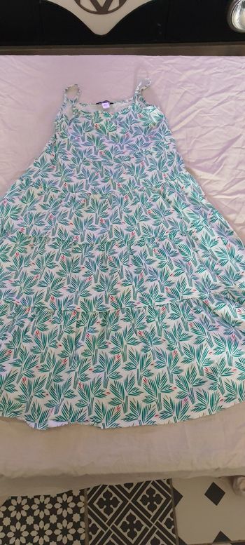 Robe  Okaidi