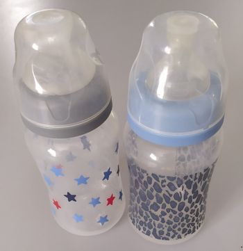 Lot de 2 biberons de 300 ml