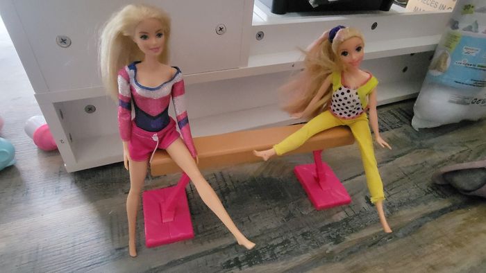 Barbie gymnaste - photo numéro 3