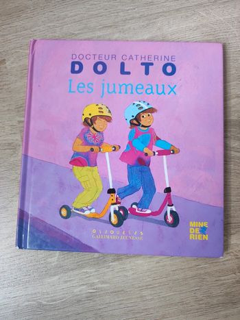 Livre les jumeaux