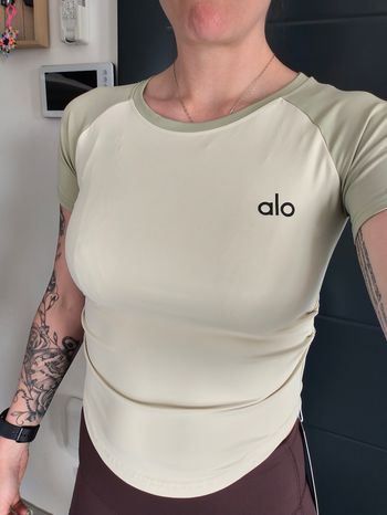 T-shirt de sport femme Alo taille L 
