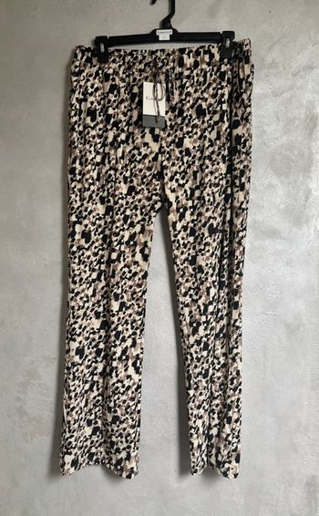 Pantalon fluide léger motif g-maxx