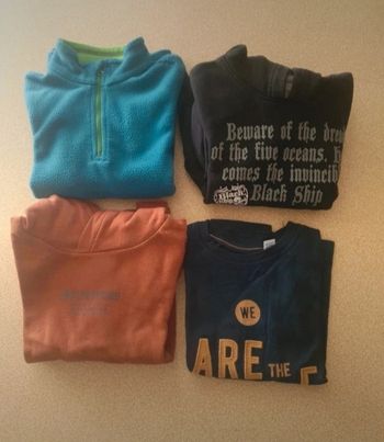 Lot pulls garçon 5 ans