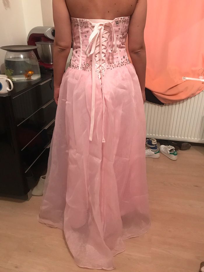 Robe de soirée - photo numéro 2