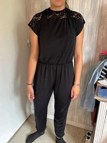 Combinaison taille 42•
