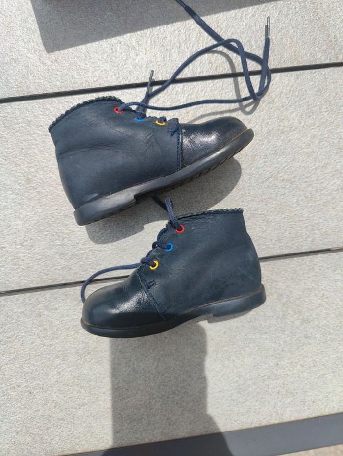Chaussures fille taille 20 - photo numéro 3