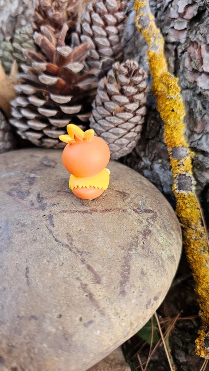 Super figurine Pokemon Nintendo tomy t-art Poussifeu - photo numéro 3