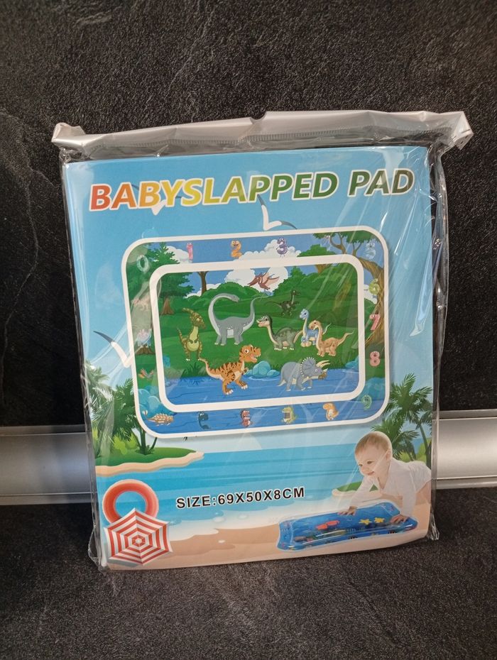 Tapis d'eau bébé gonflable thème dinosaure