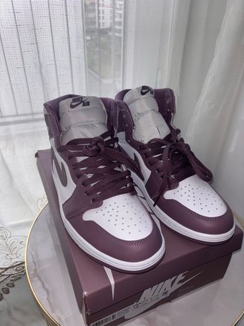 Air Jordan 1 Retro High OG – Mauve / Blanc – Neuves