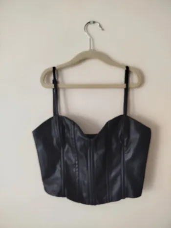 Bustier simili cuir noir Zara – T. XS