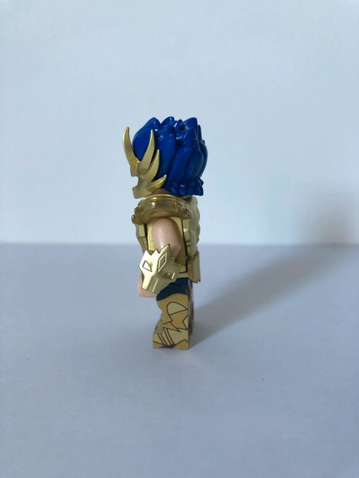 Figurine type lego Chevalier du Cancer. Les chevaliers du zodiaque. Saint Seiya - photo numéro 2