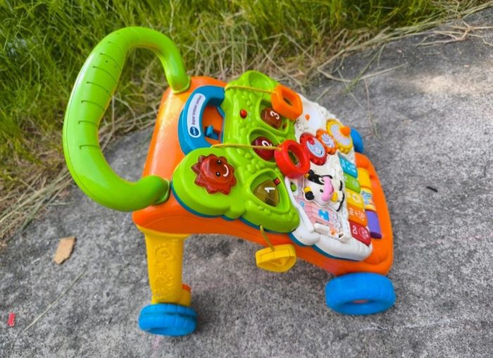 🧸 Trotteur éducatif VTech – Apprentissage et amusement garantis ! 🚼 - photo numéro 2