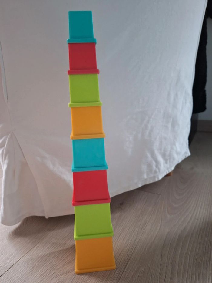 8 cubes gigognes bébé  Playskool - photo numéro 2