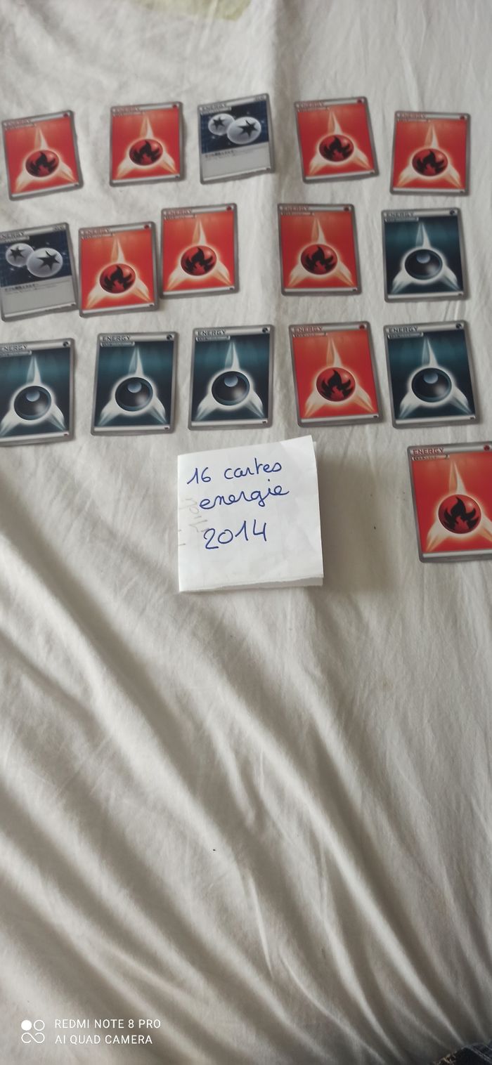 Lot de 16 cartes energie pokemon  2014