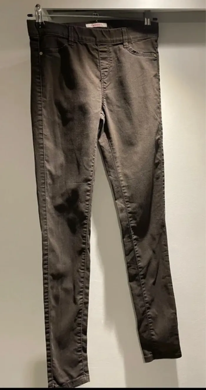 Jean marron Camaïeu taille 38 - photo numéro 2