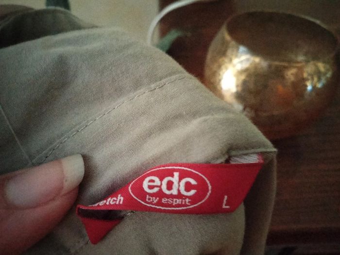 Haut neuf manches courtes cintré en L EDC by esprit - photo numéro 5