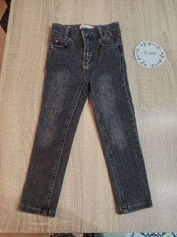 Jeans fille 4 ans fille catimini tbe